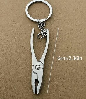 Metalen sleutelhanger - gereedschapsset