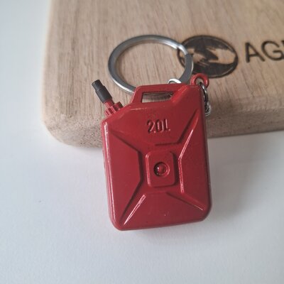 Metalen sleutelhanger - jerrycan / olievat